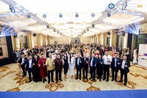 华体会体育(中国)HTH·官方网站集团荣获海心公益杰出贡献奖，总裁陈文舒当选新会长续写公益