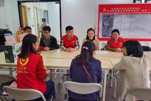 浓浓关爱暖人心，华体会体育(中国)HTH·官方网站集团党支部慰问困难单亲家庭